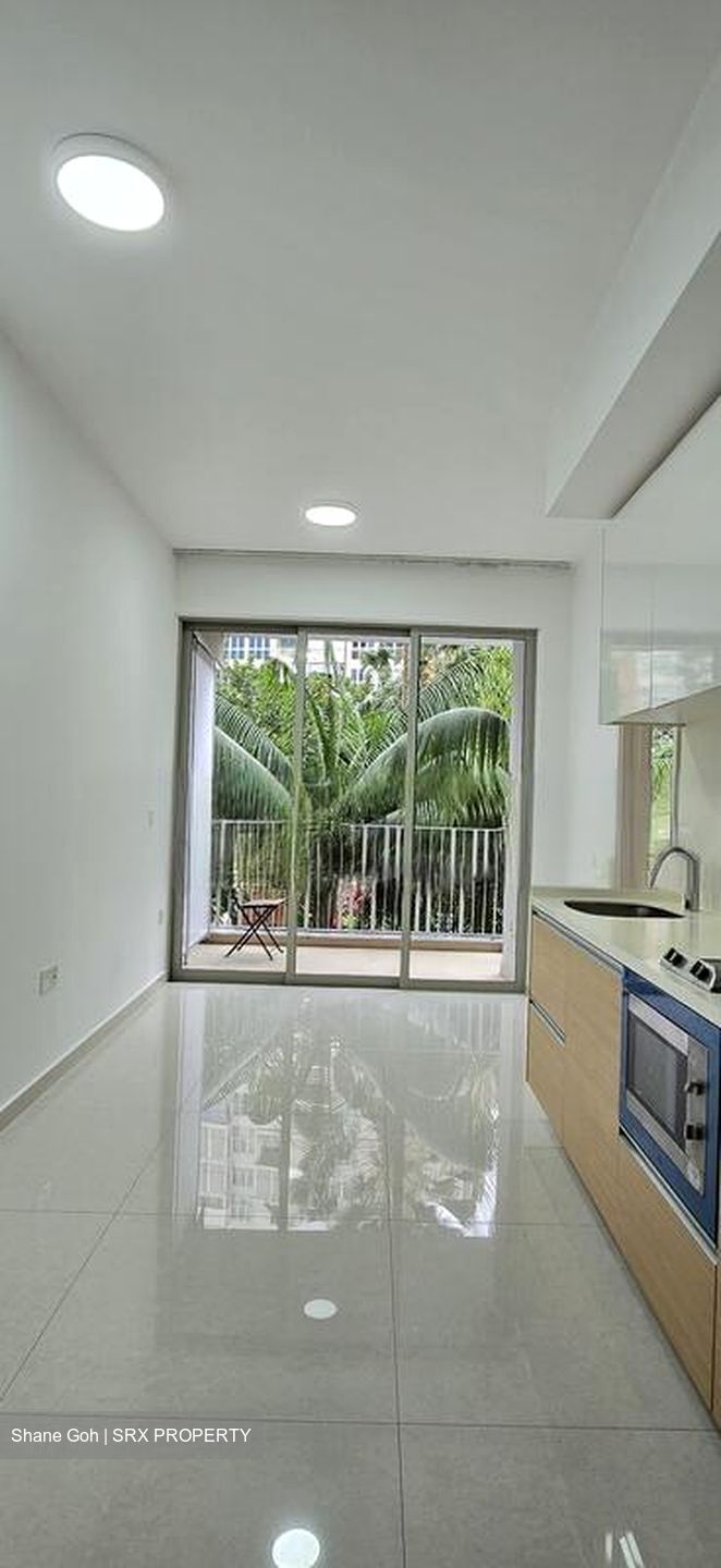 Sea Esta (D18), Condominium #618676041